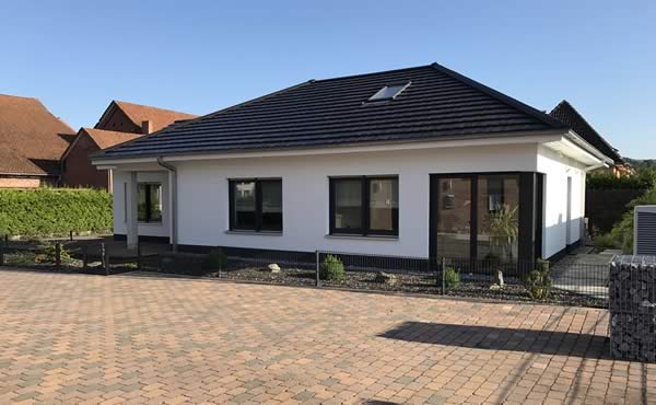 Schlüsselfertiges Bauen und Massivhausbau für Hannover von Ihrem Bauträger für den Raum Hannover: Beißner Hochbau GmbH für den Hausbau in und um Hannover Massivhaus Hausbau Hannover - Ihr Bauträger für schlüsselfertiges Bauen im Raum Hannover ist die Beißner Hochbau GmbH